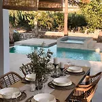 Luxury Anemone With Private Pool *