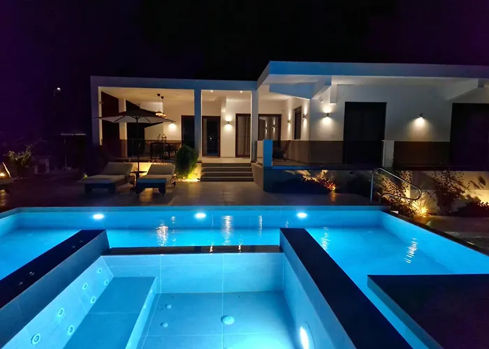 Luxury Anemone With Private Pool ヴィラ Pastida